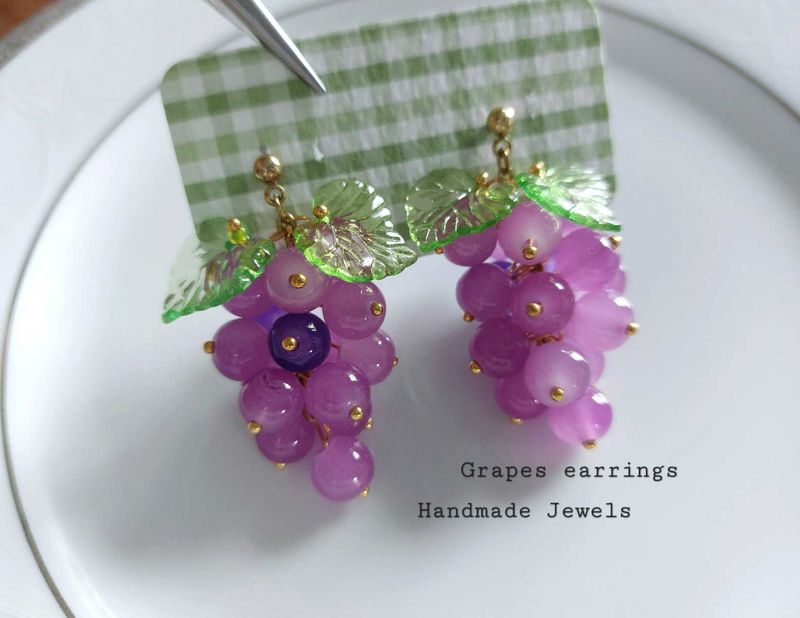 Grape 🍇 Earrings