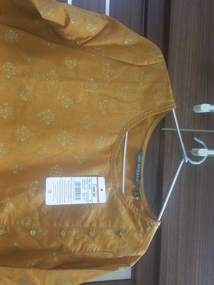 Diwali Sale Avaasa Branded Kurti