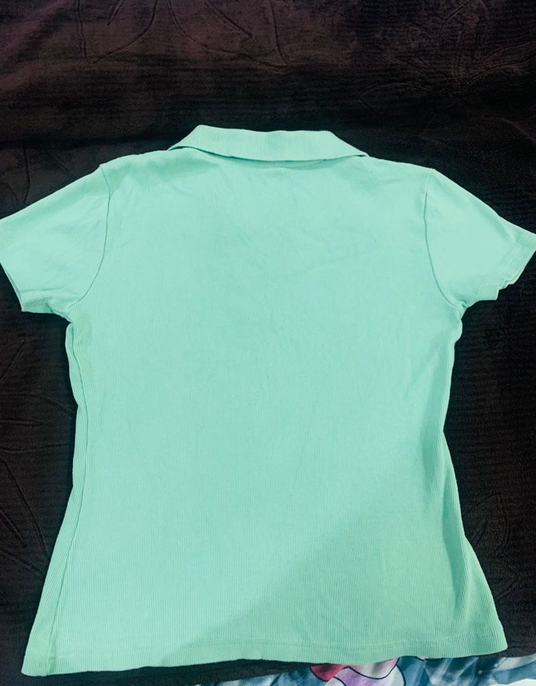 Pastel Green Linen T-Shirt – Regular Fit