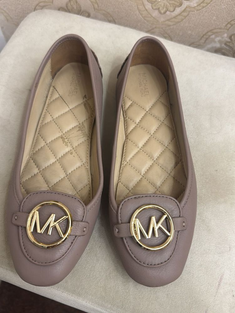 Michael Kors Ballet Flats