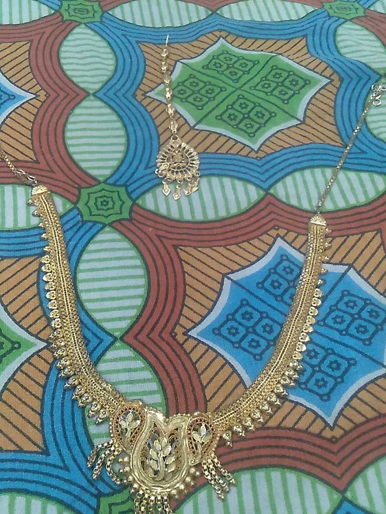 Gold Jewellery Set