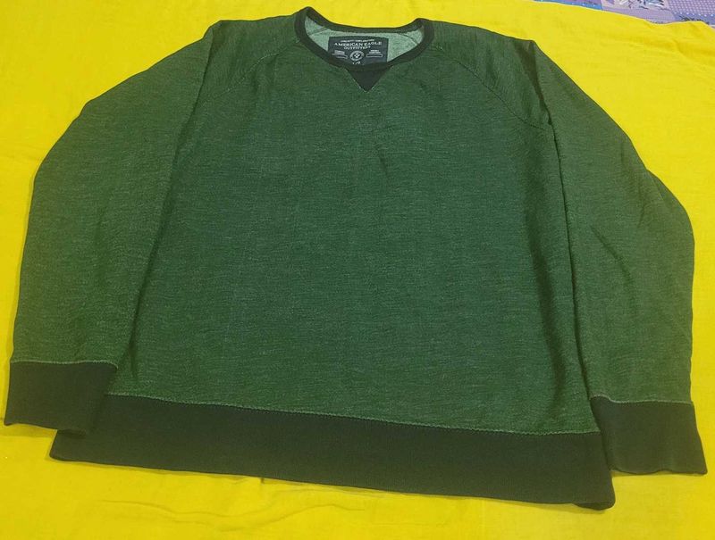 American Eagle Green Sweatshirt