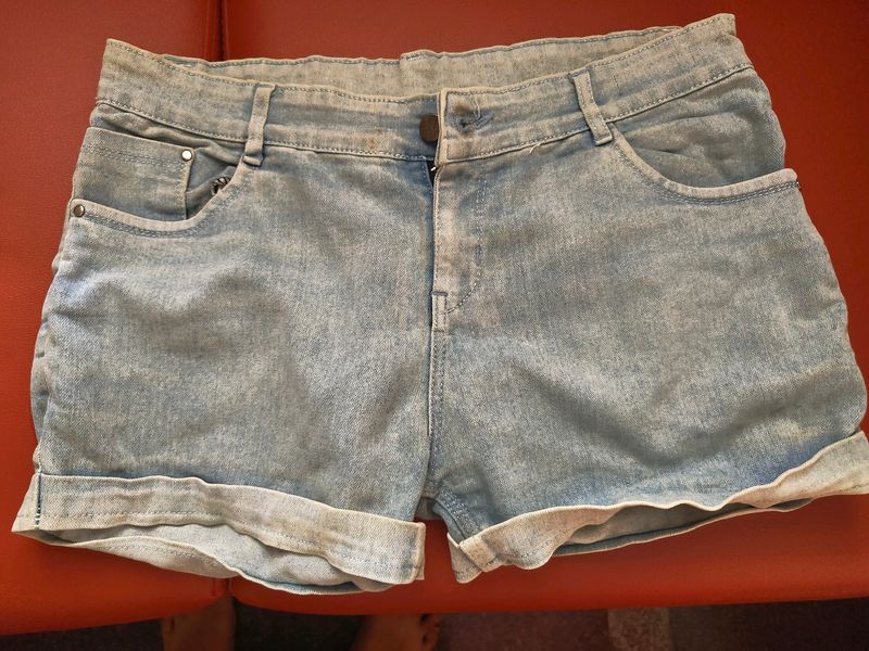 Light Blue Denim Short