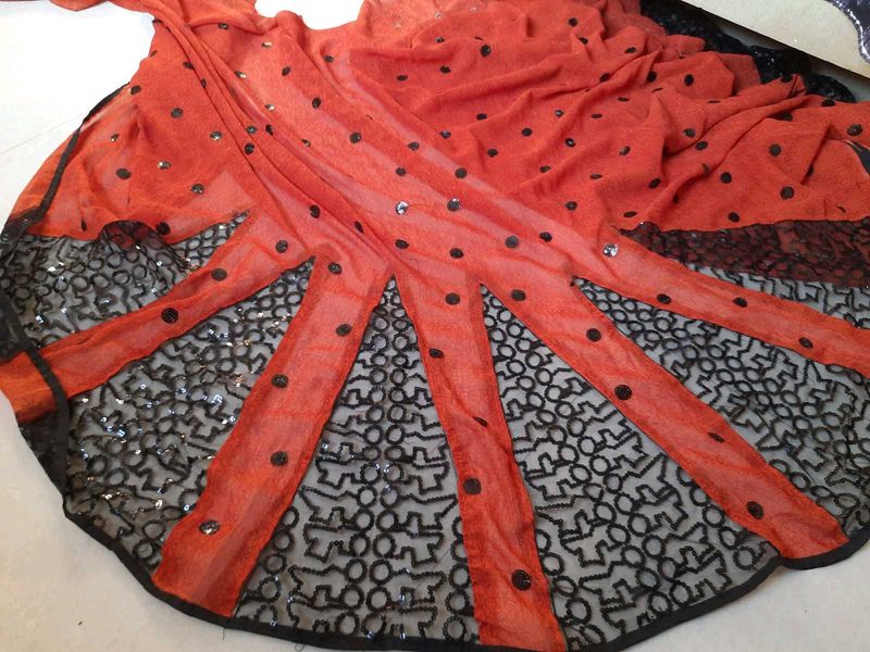 Net Saree With Blouse