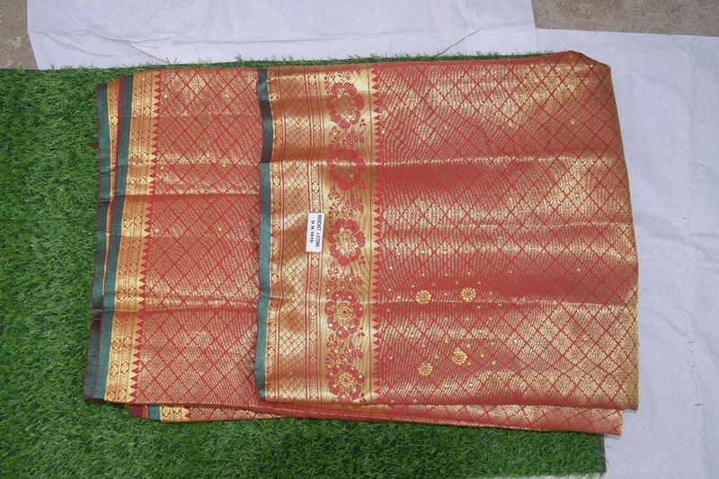 Elegant Red &amp; Gold Sari