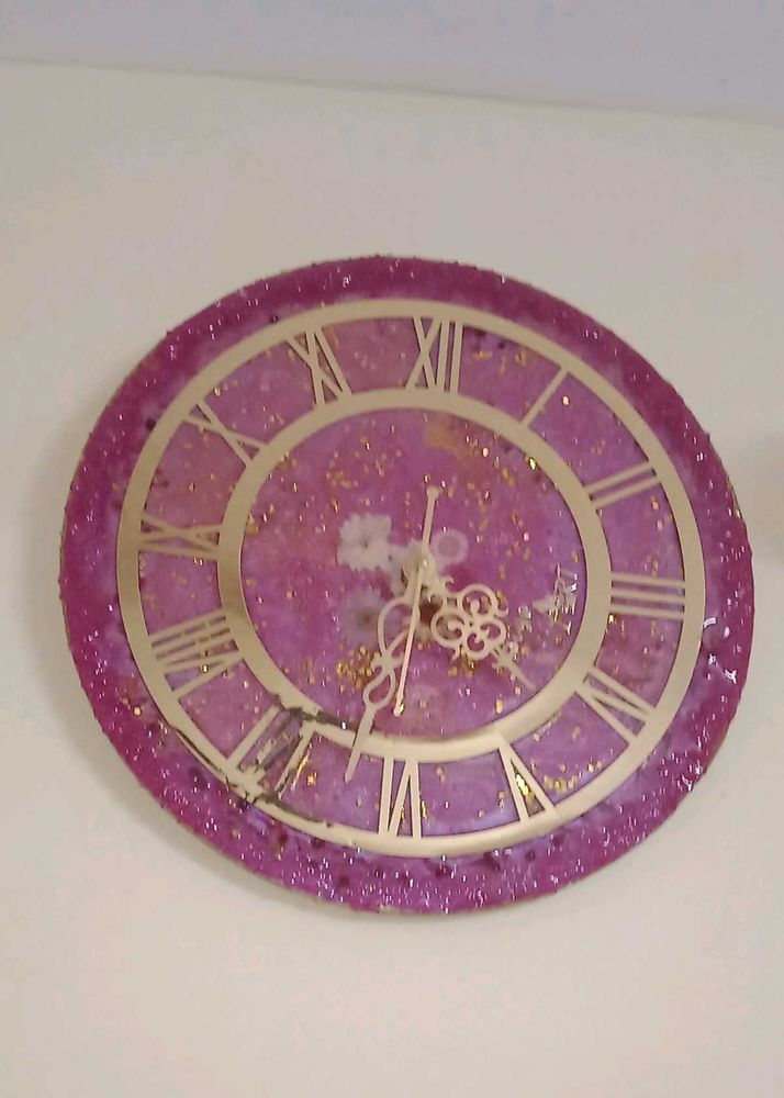 Costomised Resin Clock Your Favorite Colors