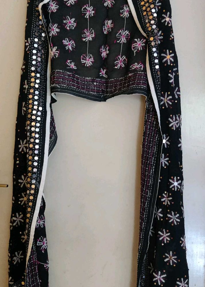 Ethic Wear Dupatta With Embroidery And Sequin Work