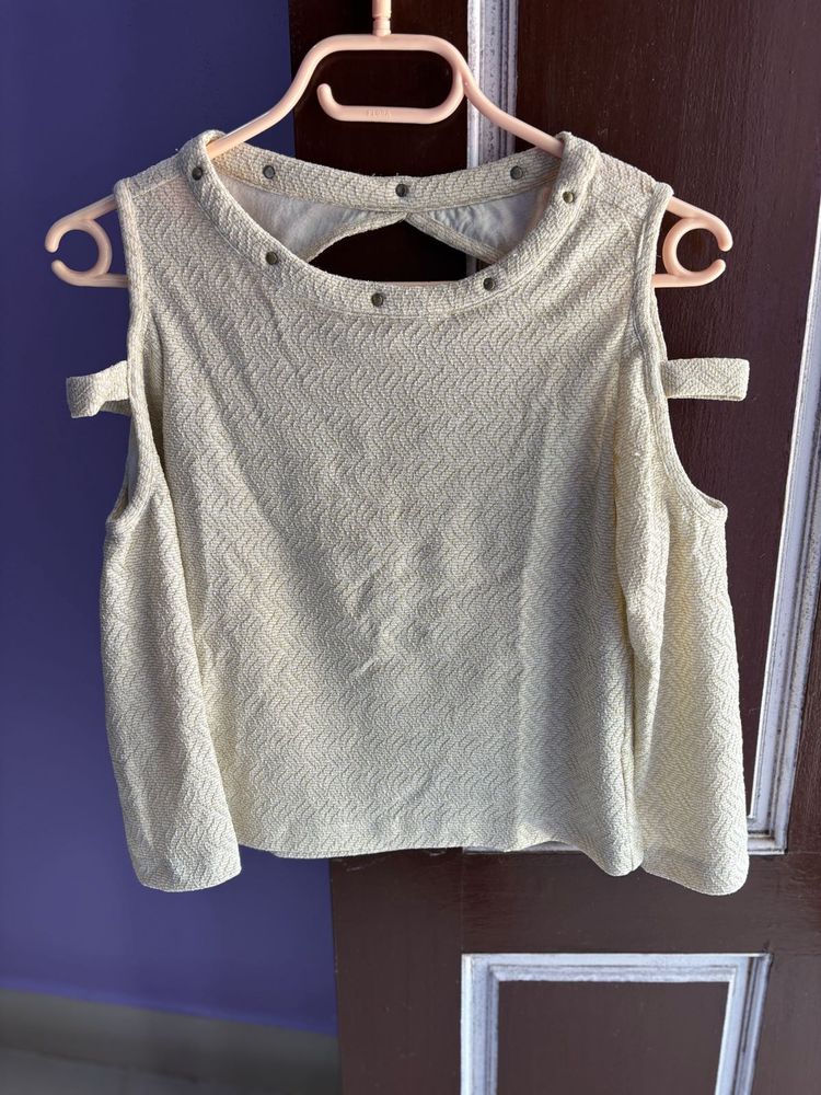 Latin Quarters Beige Top