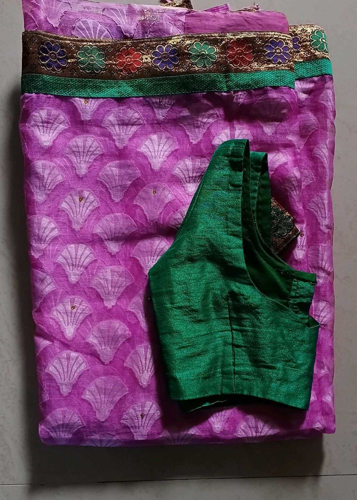 Saree With Blouse