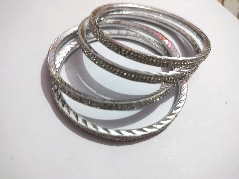 Silver Sparkle Bangles (Set of 4)