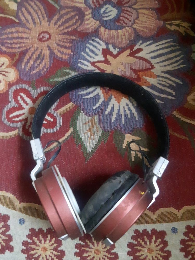 Wireless Headphones 🎧