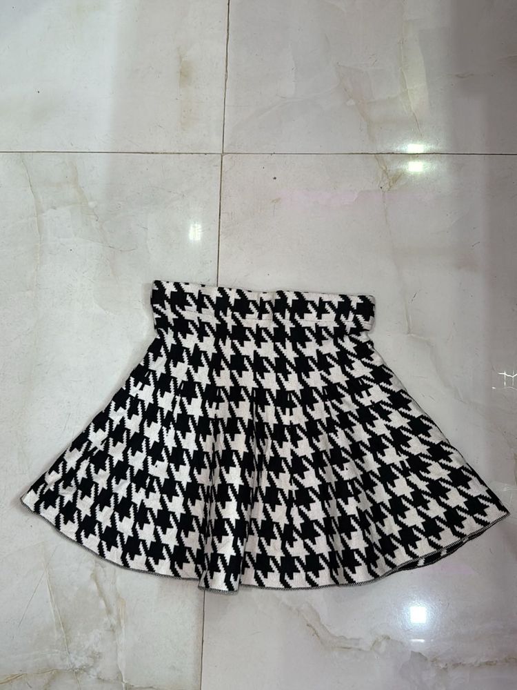 Checkered Mini Skater Skirt