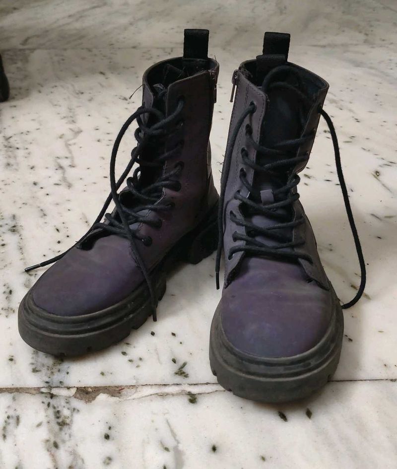 Stylish  Boots