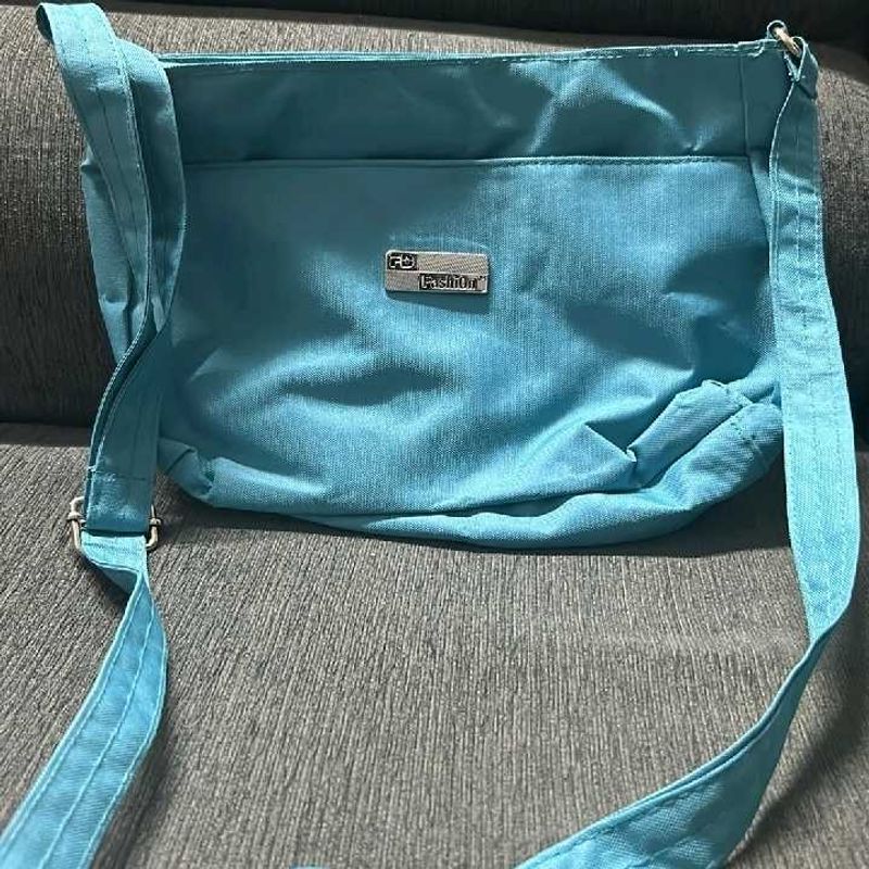Sling Bag,4 Compartments, 11×11 INCH,Brand new