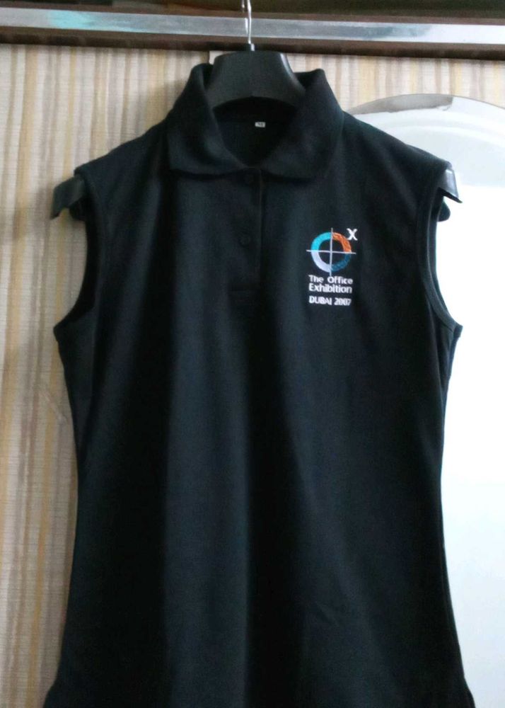 Black Sleeveless Polo Shirt