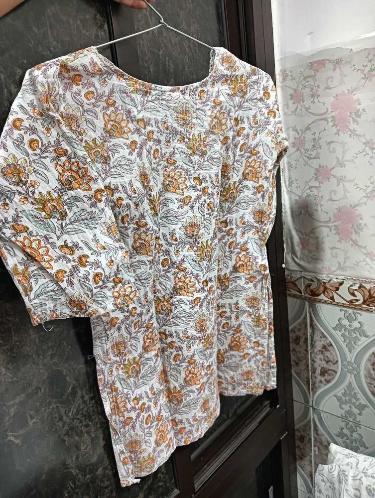 Floral Print Cotton Short Kurti