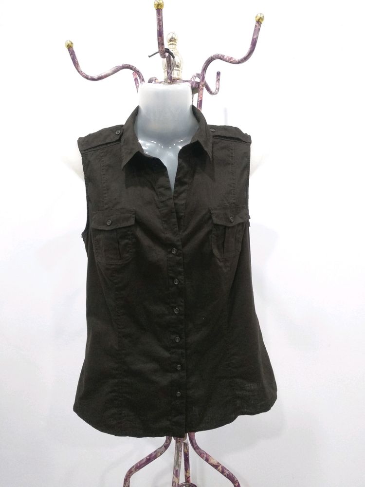 Zara Basic Sleeveless Button Down