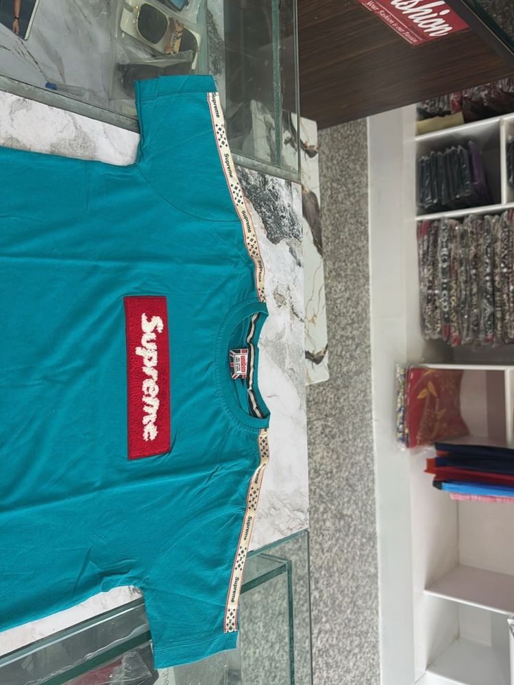 Supreme Tee