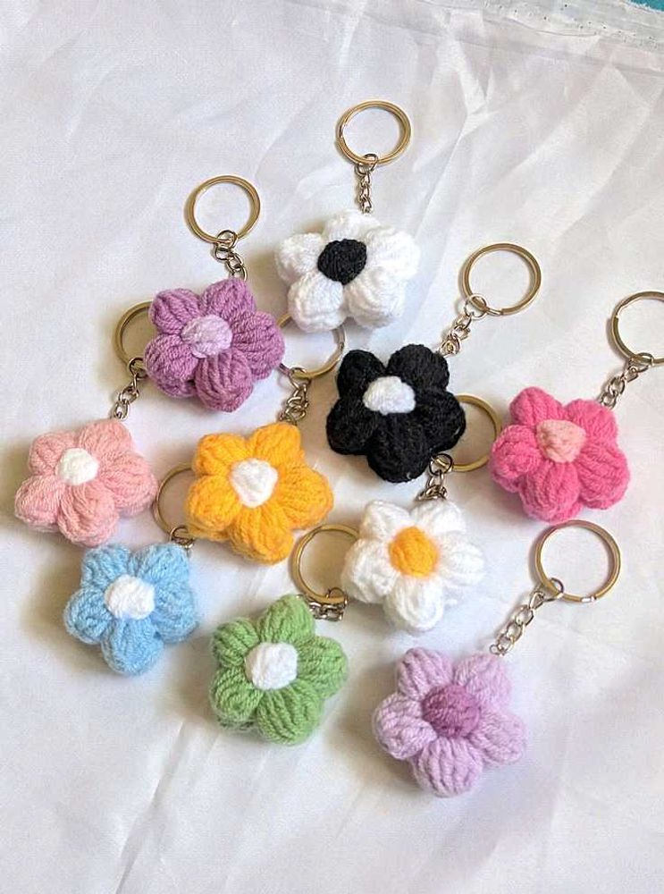 Crochet Flower Keychains🩷