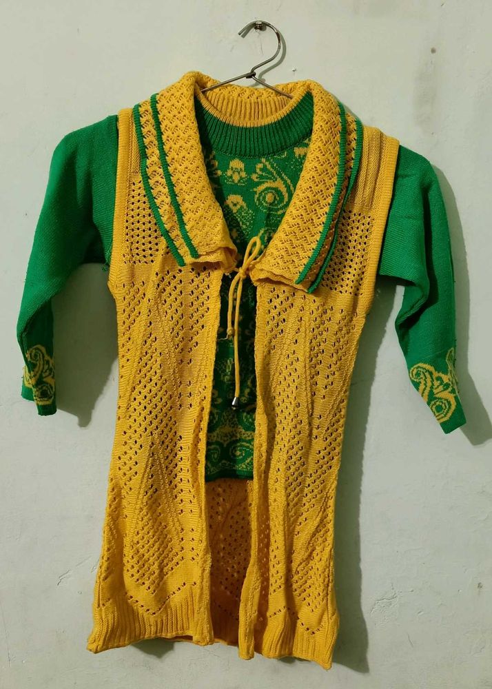 Girls&#39; Green &amp; Yellow Knit Set