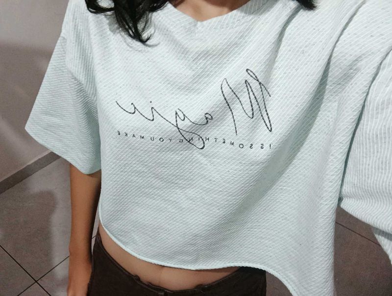Mint Green Cropped Tees