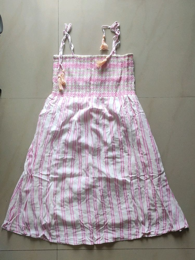 Pink Dress With 2 Sides Pocket