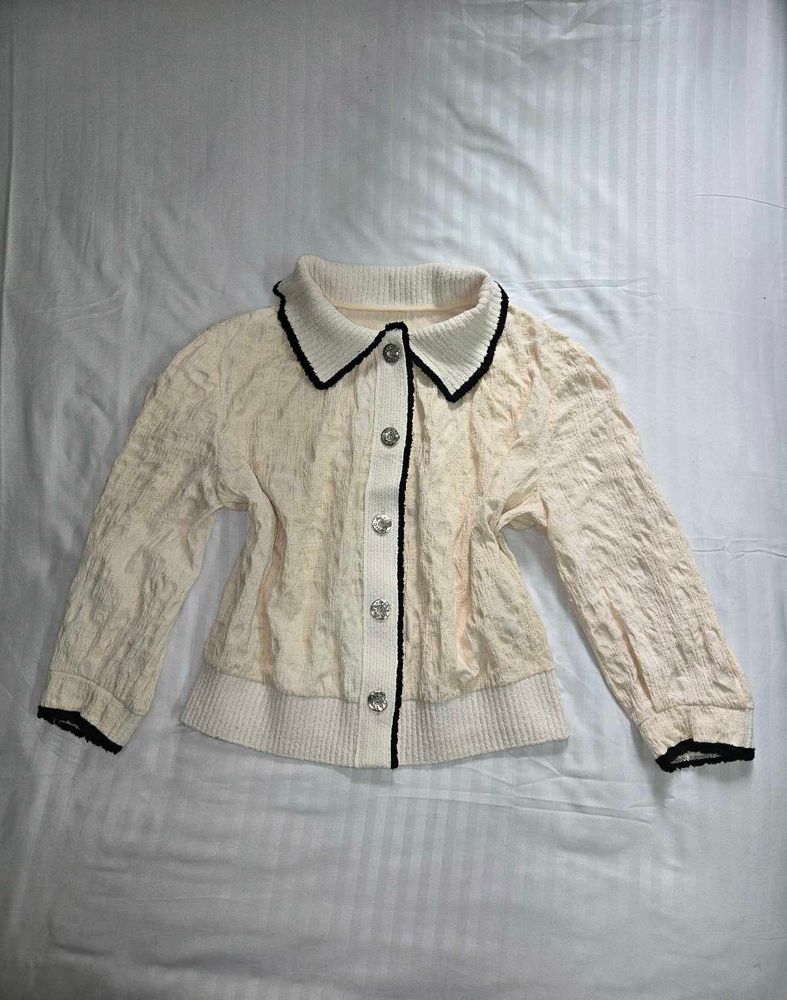 Cute Knit Cardigan size M