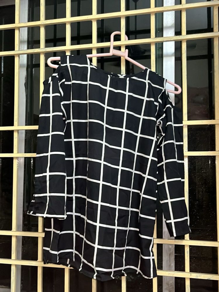 Stripes Open Shoulder Top