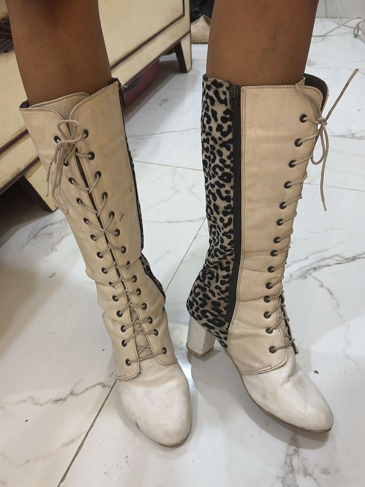 Trendy White With Cheetah Print Boots