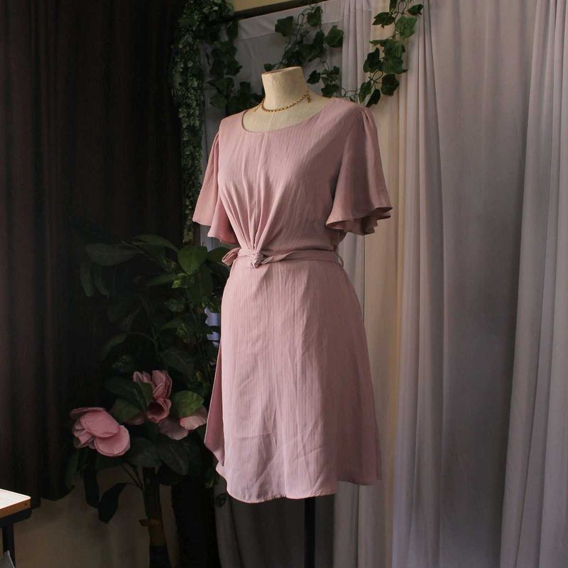 Dusty Rose Tie-Waist Dress