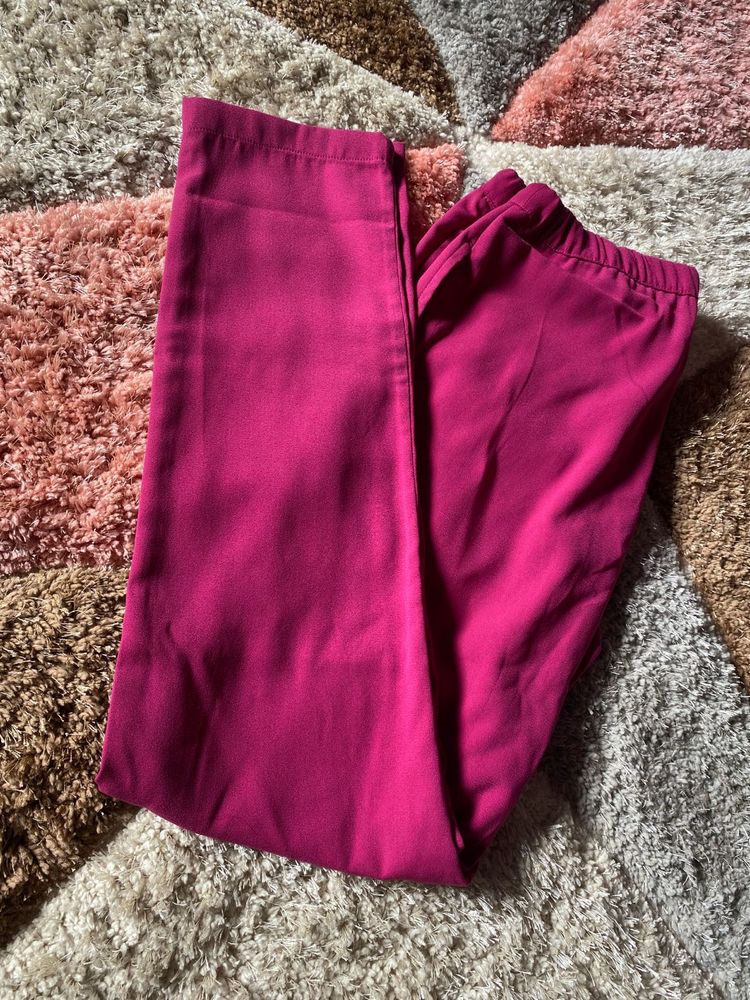 Magenta Casual Pants