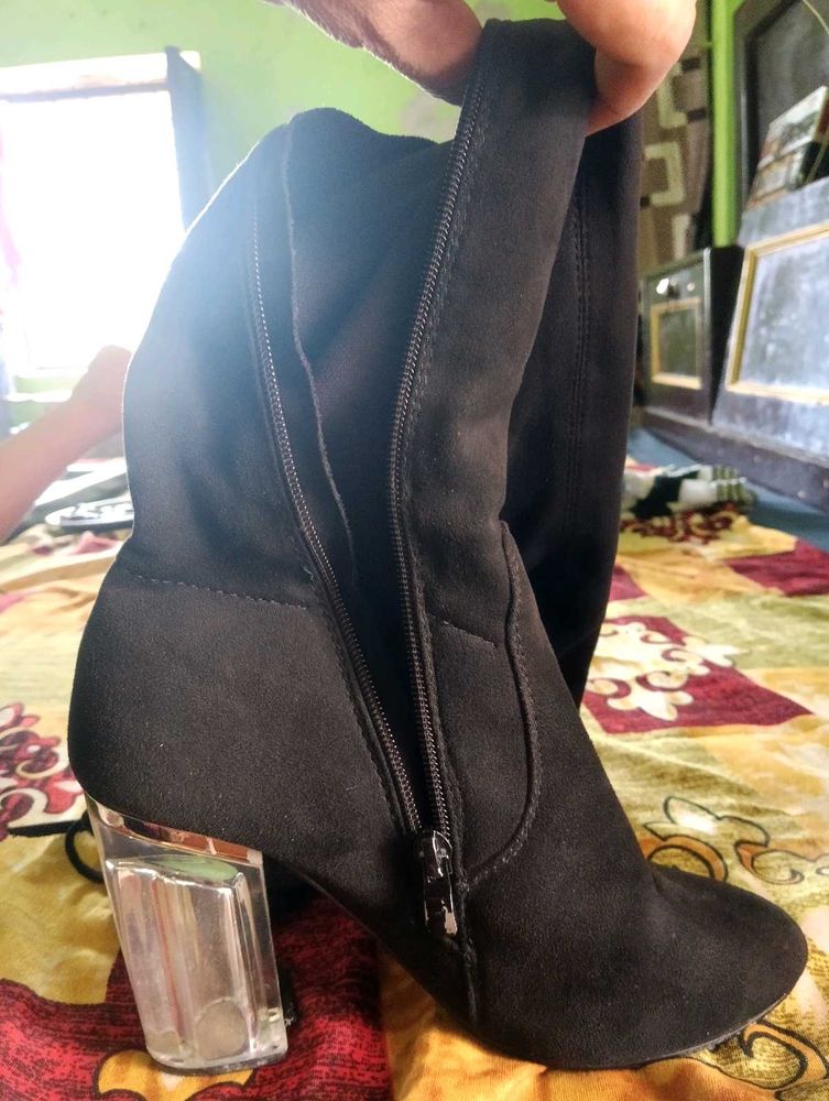 Beautiful Thigh High Boots