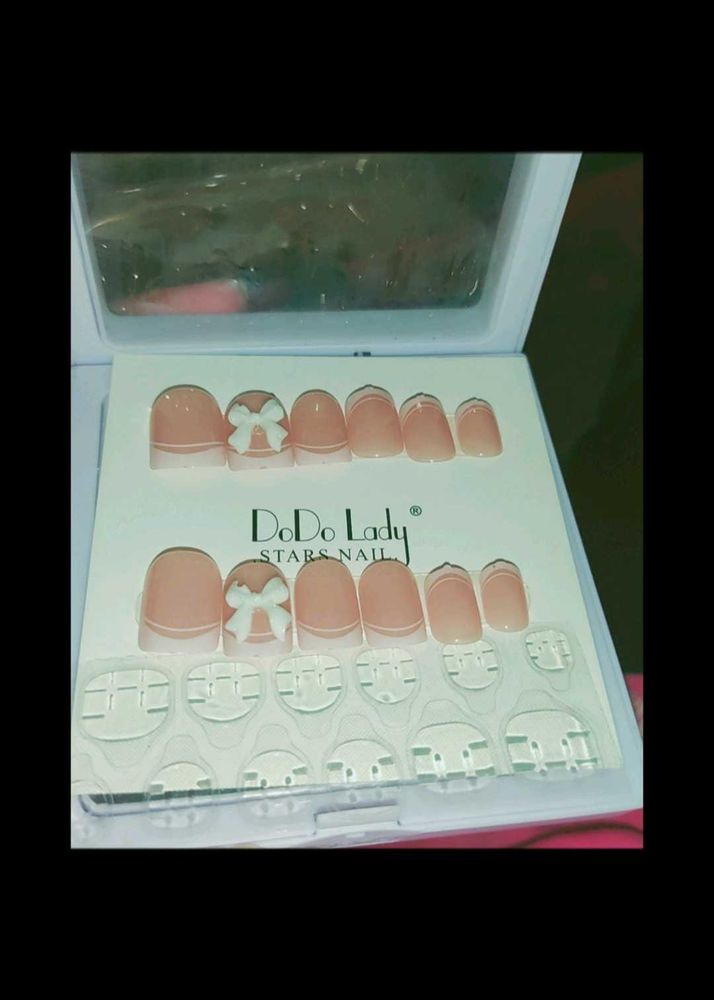 DoDo Lady press on nails with double side glue