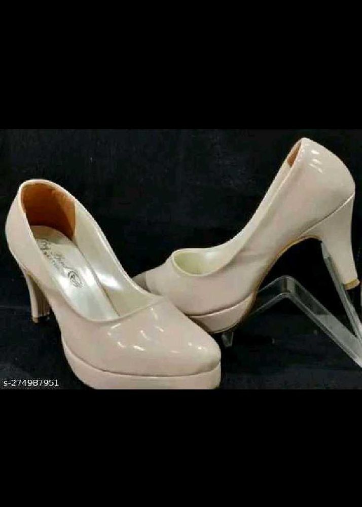 Elegant nude colour Heels🌷🌸🌷