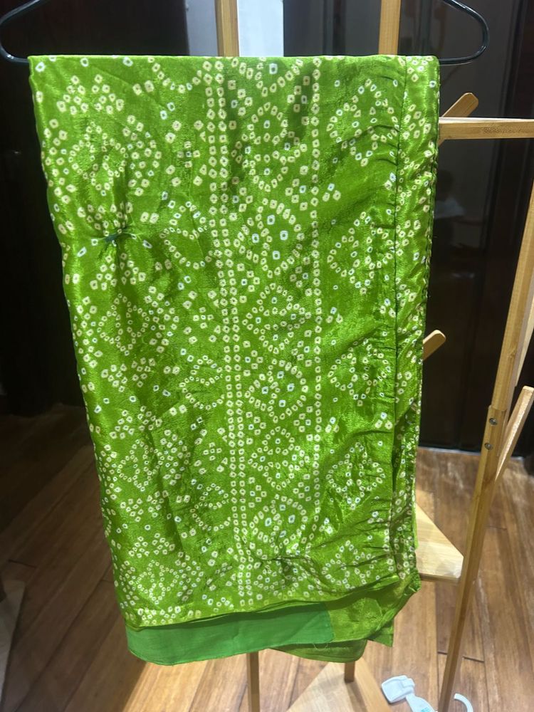Green Bandhani saree