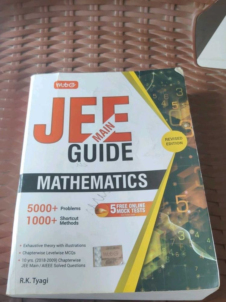 MTG- JEE MAIN GUIDE - MATHEMATICS