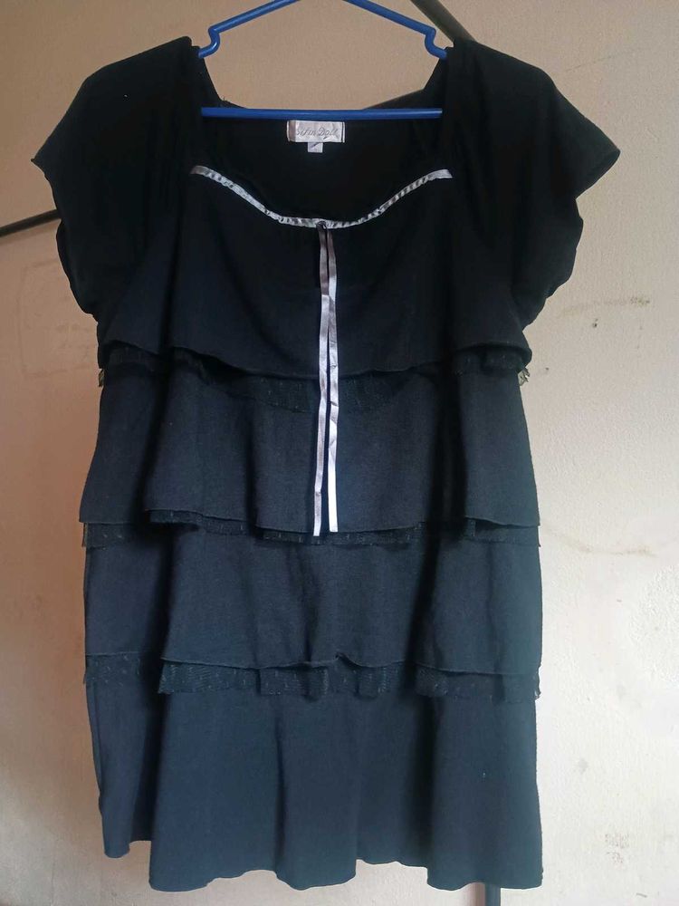 adorable tiered top