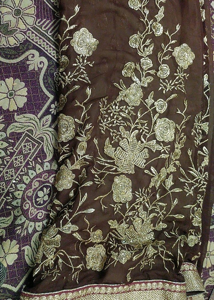Used Saree Heavy Golden Zari Work And Stone Half W