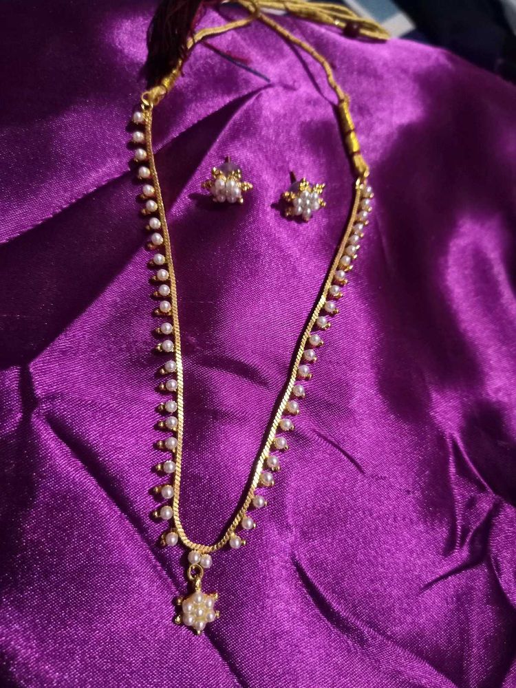 Pearl Necklace Set
