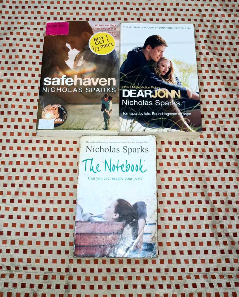 Nicholas Sparks Romance Book Collection - 3 Novels
