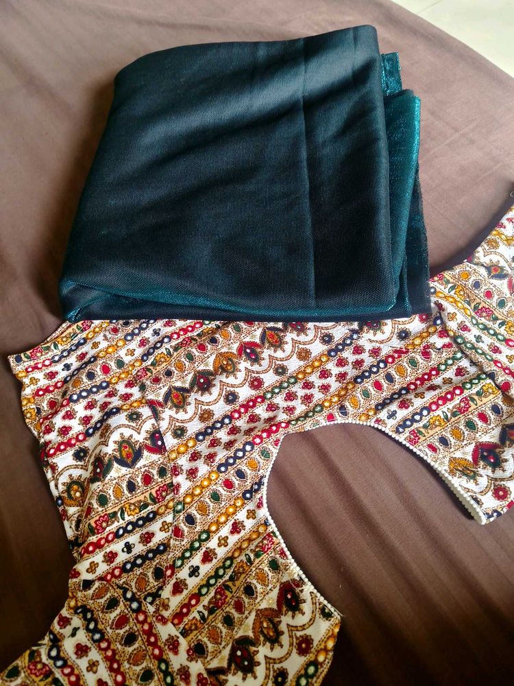 Saree With Blouse