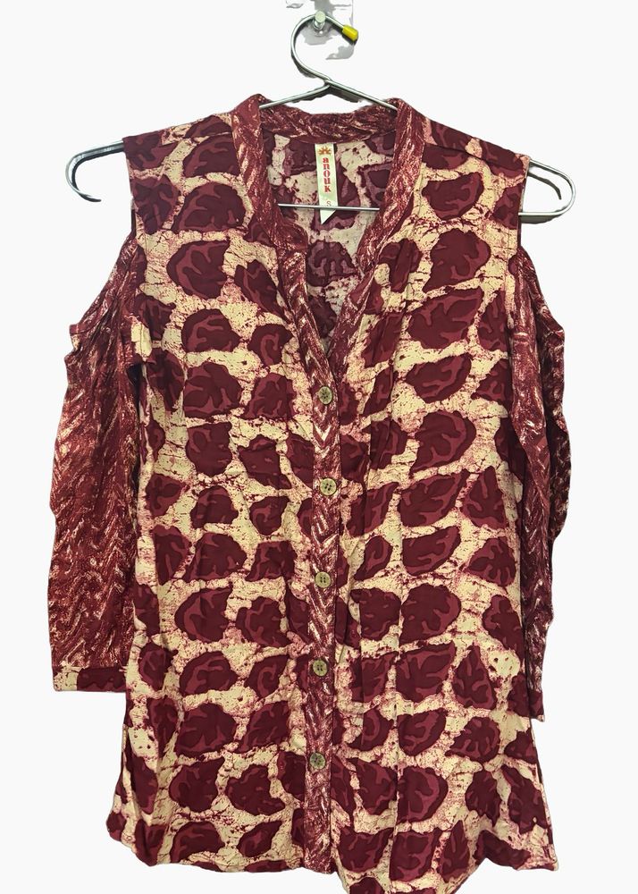 Anouk Cold Shoulder Top