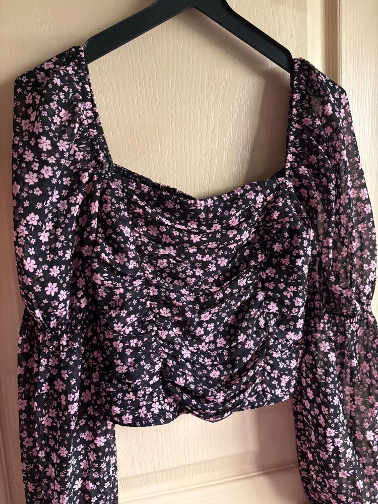 Floral Long Sleeve Crop Top