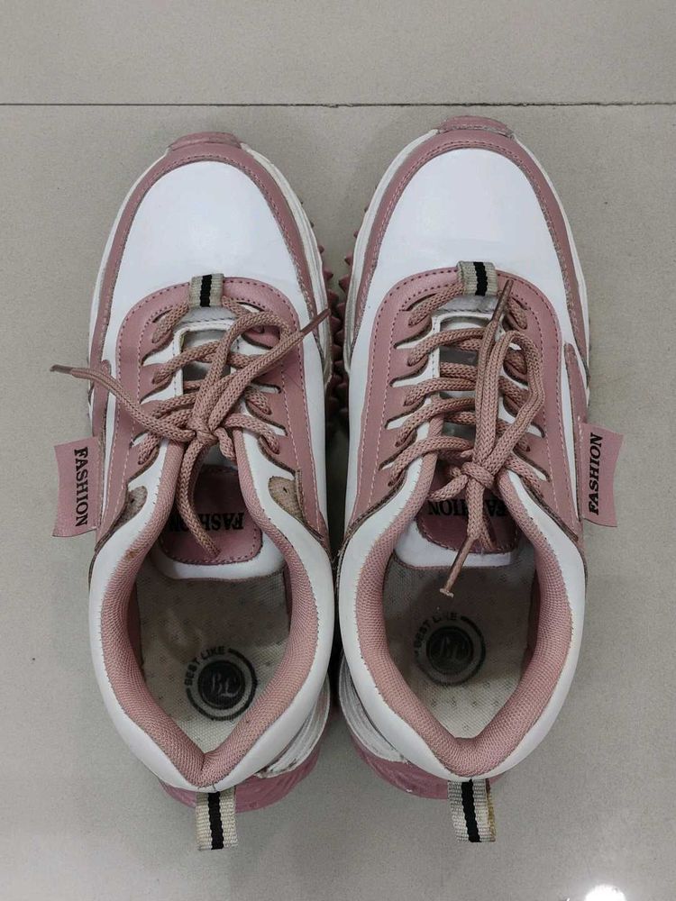 Pink &amp; White Fashion Sneakers