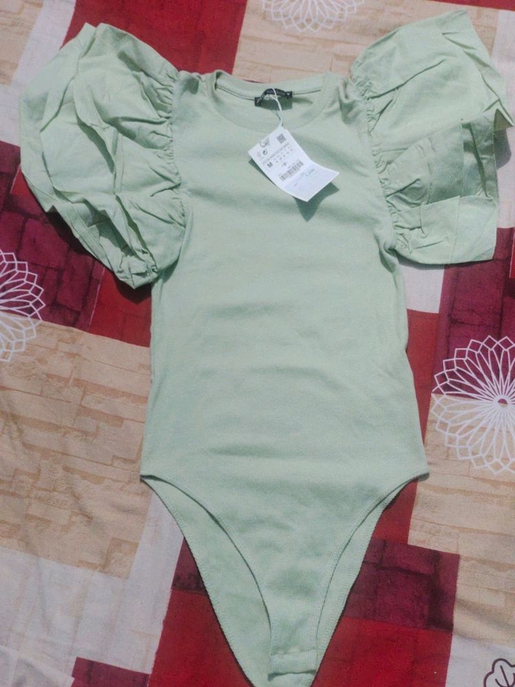 Zara Green Bodysuit With Ruffle Sleeves