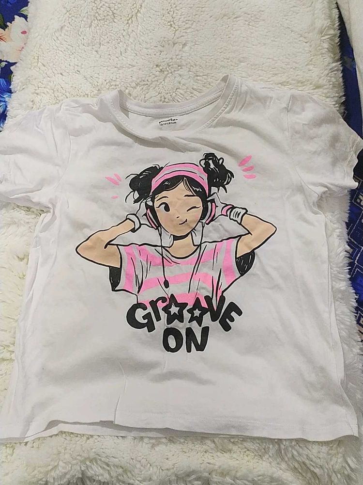 Cute Girl Graphic Tee