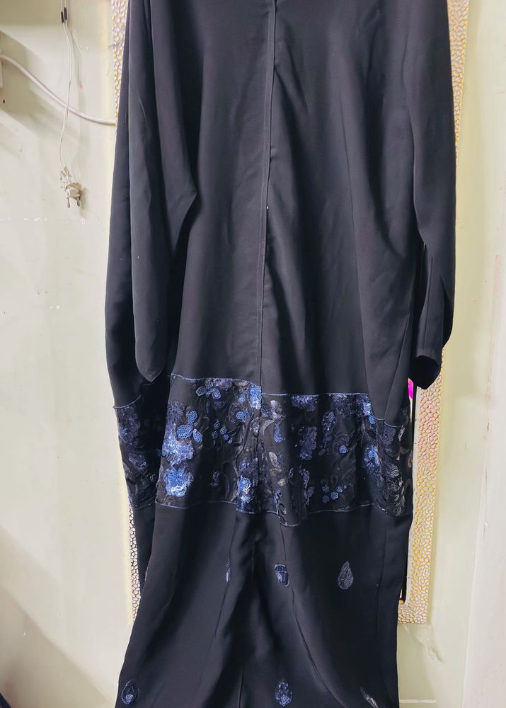 Dubai Abaya