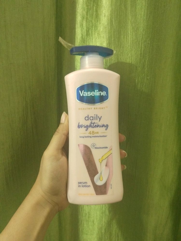 Vaseline Daily Brightening Body Lotion