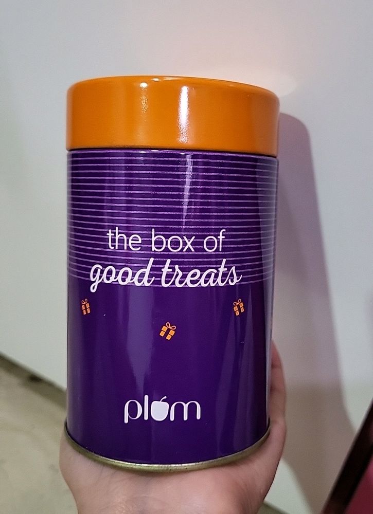 PLUM BOX
