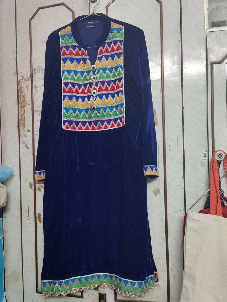 Elegant blue velvet kurta